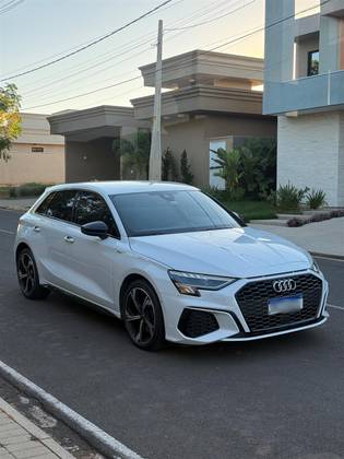AUDI A3 2.0 40 TFSI MHEV SPORTBACK S LINE S-TRONIC AUDI A3 2.0 40 TFSI MHEV SPORTBACK S LINE S-TRONIC